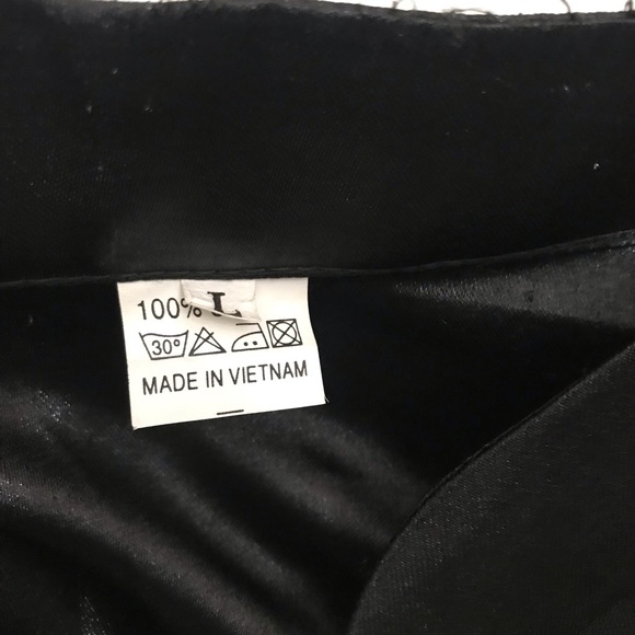 Vintage Women’s Large 100% Silk Black Brocade Trim Jacket Knot Closures - Picture 10 of 10